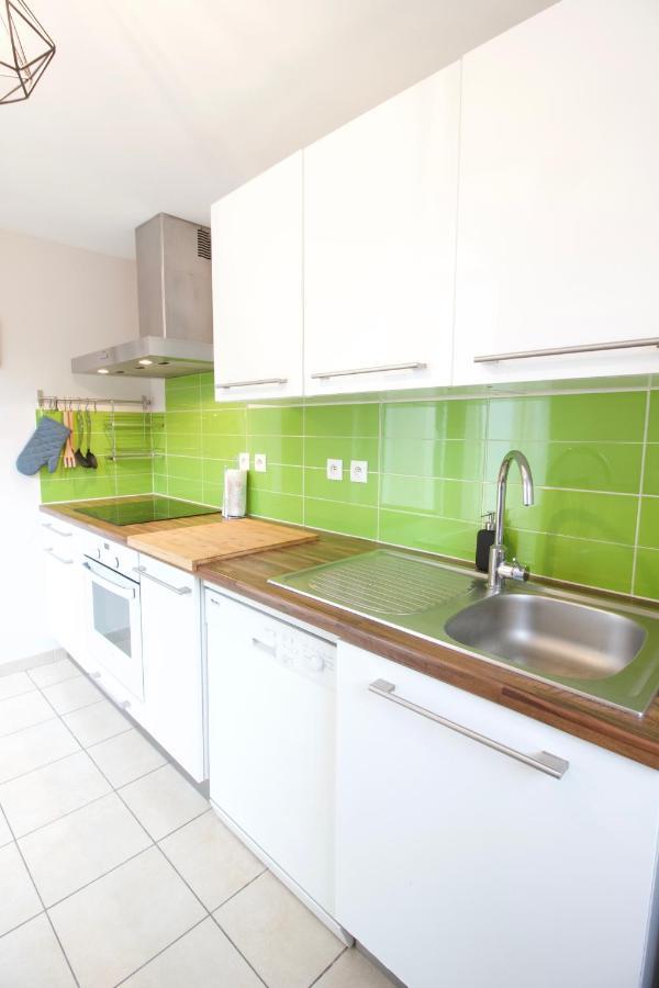 Charmante Maison Avec Piscine Quartier St James 蒙特利马尔 外观 照片