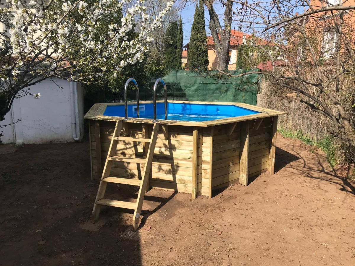 Charmante Maison Avec Piscine Quartier St James 蒙特利马尔 外观 照片